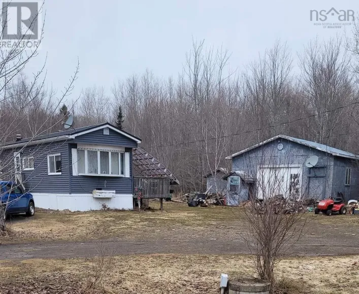 135 Martin Road, Lockhartville