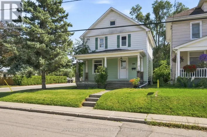135 MCGILL STREET, Quinte West