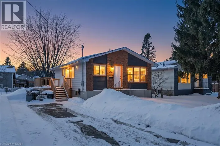 135 NIAGARA Street, Collingwood