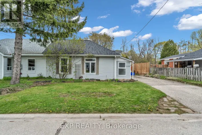 135 POPLAR AVENUE, Halton Hills