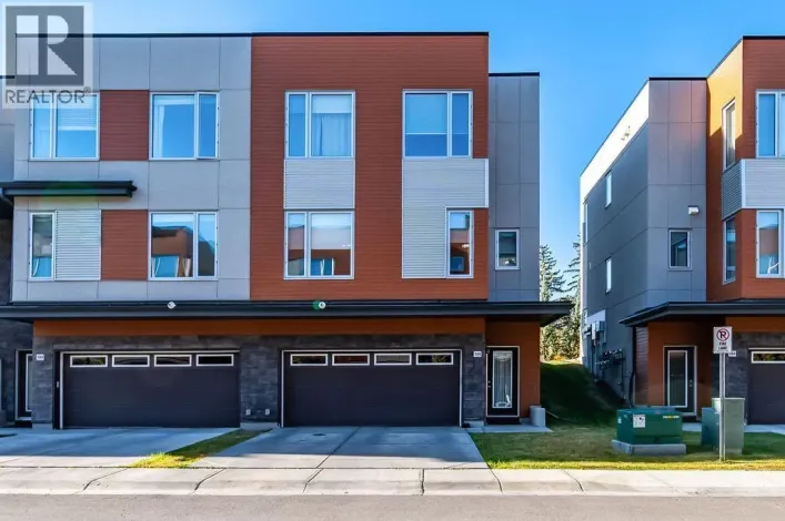 135 Shawnee Common SW, Calgary