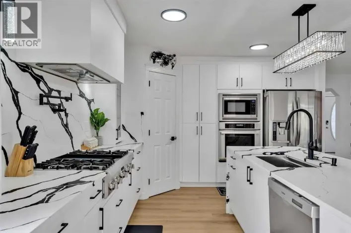 135 West Lakeview Passage, Chestermere