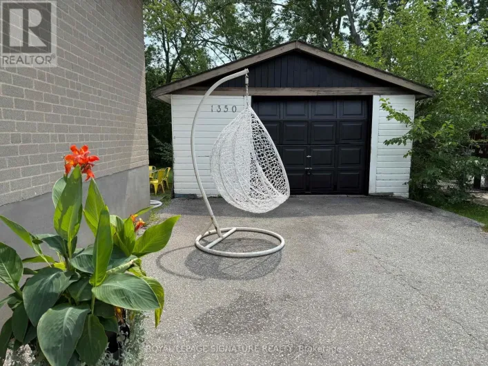 1350 REBECCA STREET, Oakville