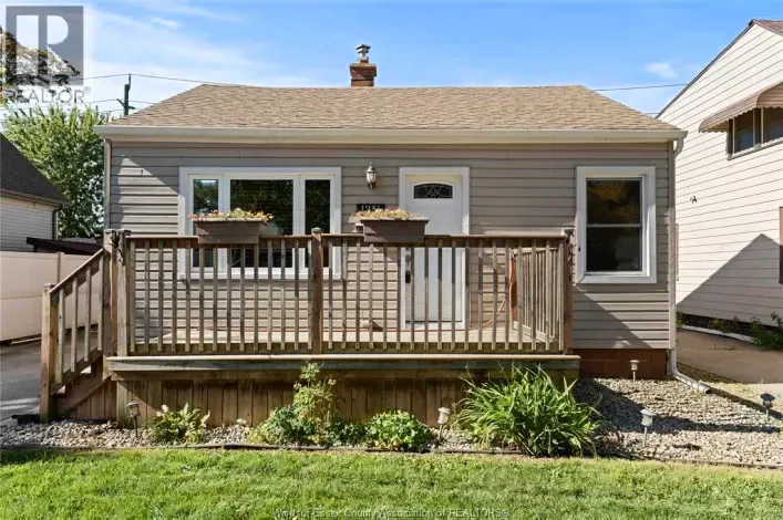 1351 CENTRAL, Windsor
