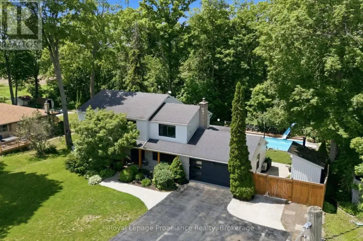 1353 WALLBRIDGE LOYALIST ROAD, Quinte West