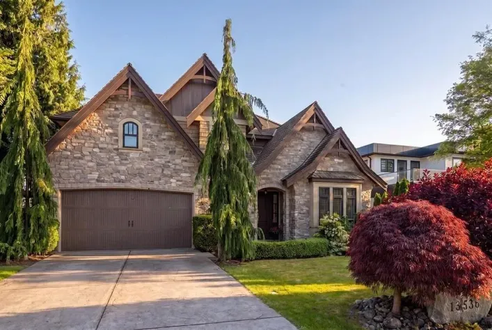 13536 14 AVENUE, Surrey