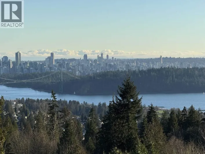1355 TYROL ROAD, West Vancouver