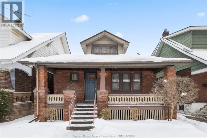 1358 Gladstone, Windsor