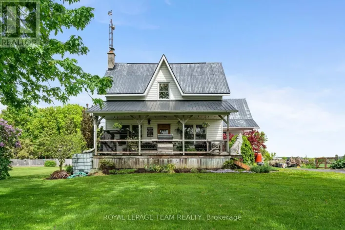 13585 COUNTY 9 ROAD, North Dundas