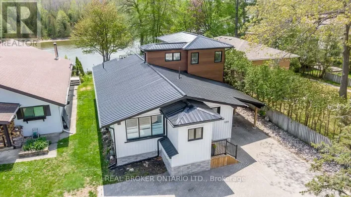 1359 MOSLEY STREET, Wasaga Beach