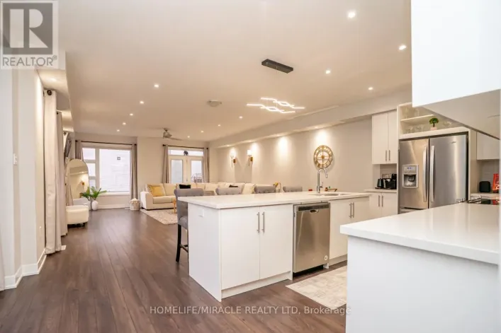 136 - 58 DONALD FLEMING WAY, Whitby