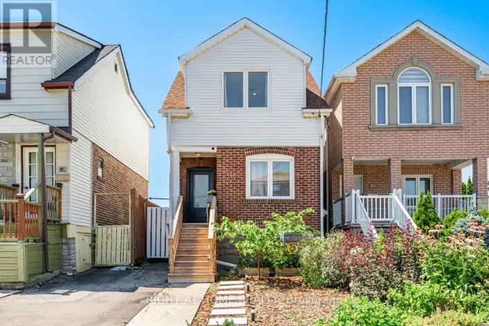 136 AVON AVENUE, Toronto