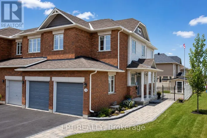 136 CALAVERAS AVENUE, Ottawa