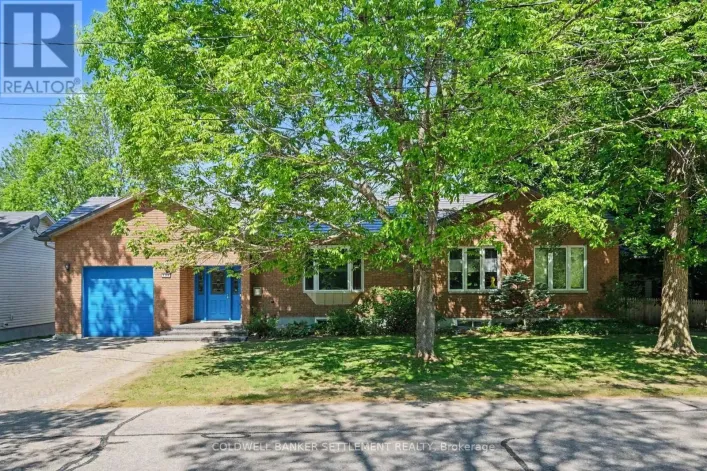 136 CHARLOTTE STREET E, Merrickville-Wolford