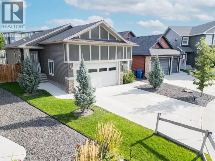 136 Drake Landing Gardens, Okotoks