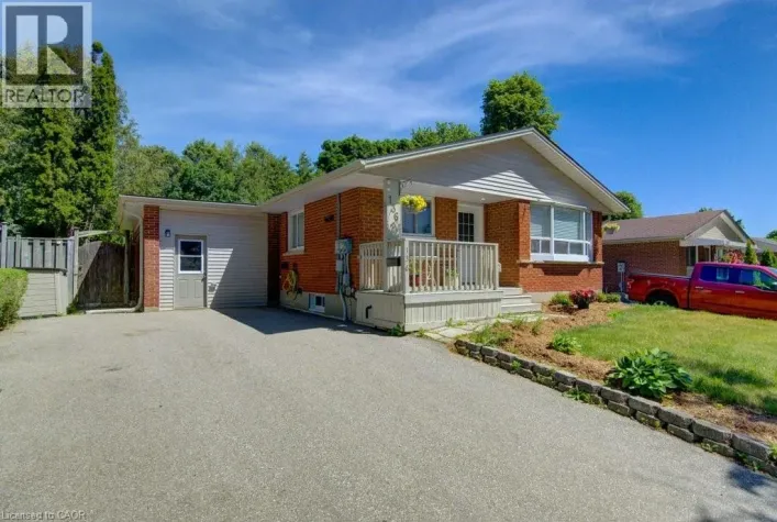 136 DUNSMERE Drive, Kitchener