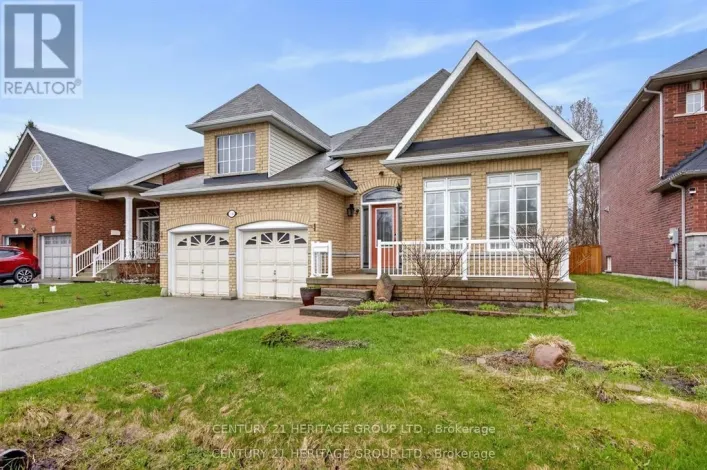 136 RIVEREDGE DRIVE, Georgina
