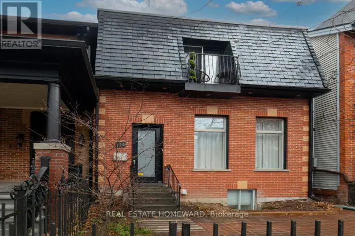 136 SPRUCE STREET, Toronto