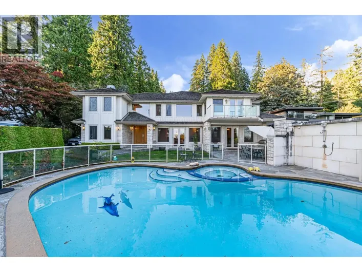 1361 MATHERS AVENUE, West Vancouver