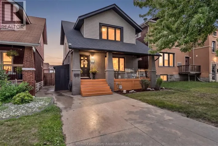 1362 ELSMERE, Windsor
