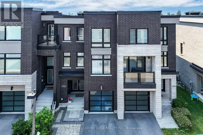 Row / Townhouse for sale: 1362 GULL CROSSING N, Pickering