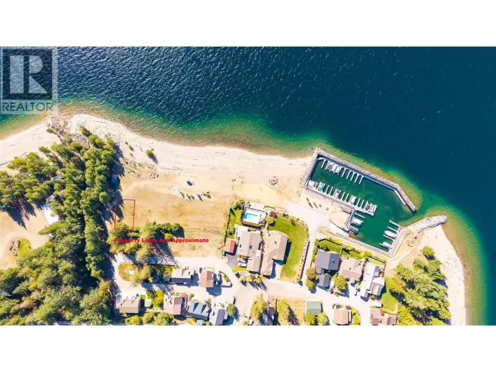 13625 & 13631 Mountain Shores Road, Boswell