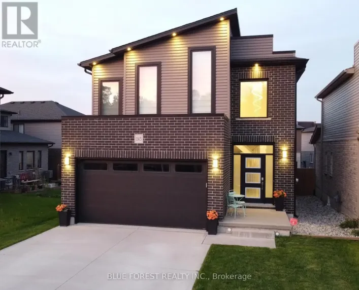 1365 SANDBAR STREET, London North