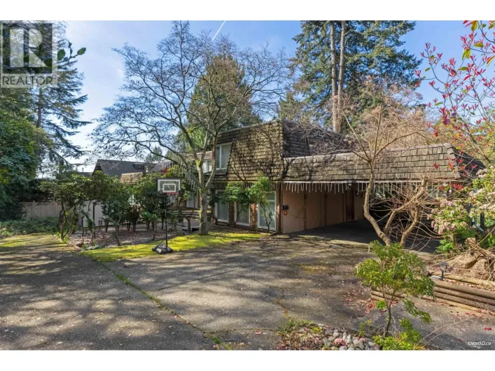 1366 KINGS AVENUE, West Vancouver