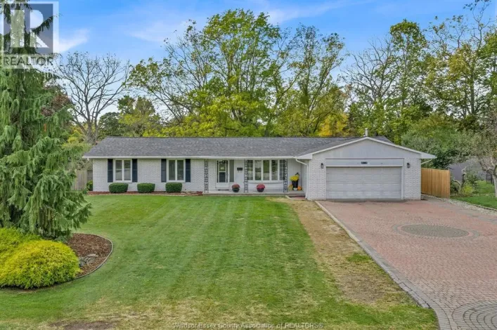 1367 Oxford AVENUE, Kingsville