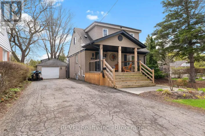 1367 ST MARYS CRESCENT, Burlington