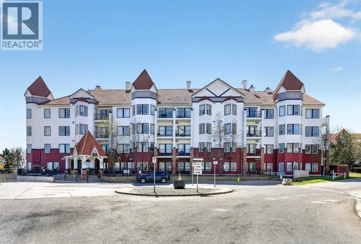 137, 60 Royal Oak Plaza NW, Calgary