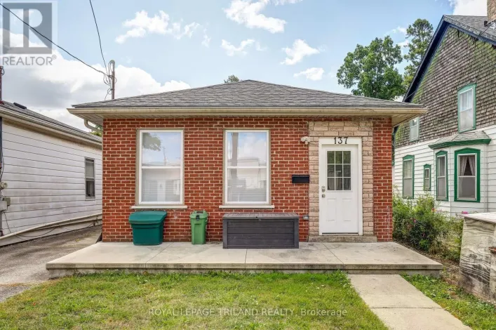 137 ANN STREET, London East