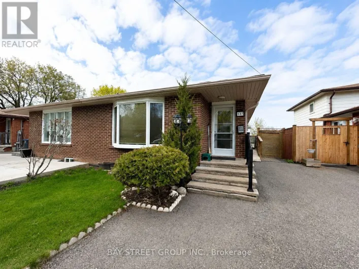 137 BONHAM BOULEVARD, Mississauga