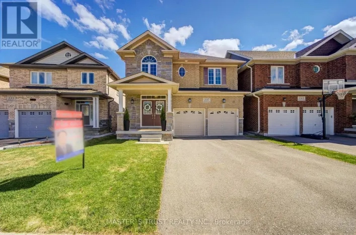 137 BROOKVIEW DRIVE, Bradford West Gwillimbury