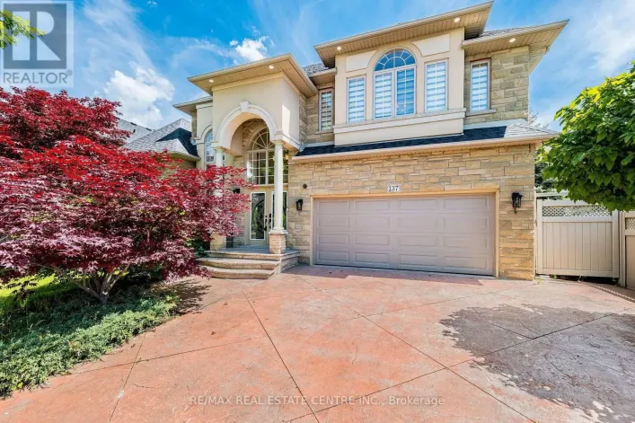 137 CLOVERLEAF DRIVE, Hamilton