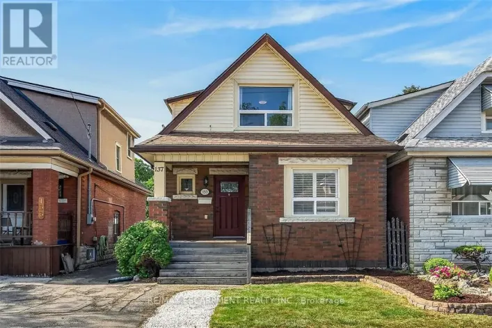 137 COPE STREET, Hamilton