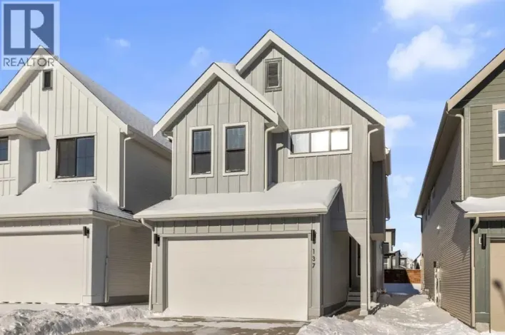 137 Copperhead Road SE, Calgary