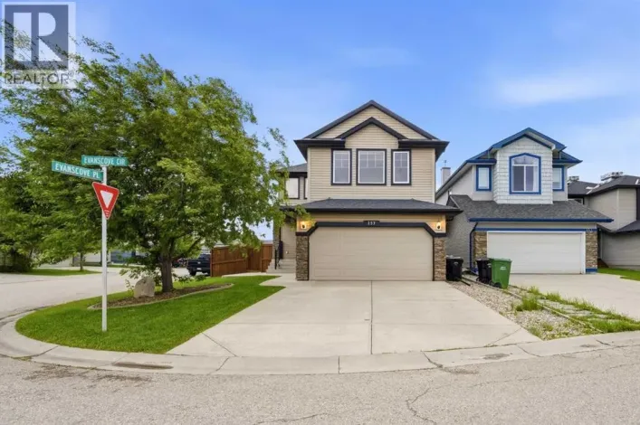 137 Evanscove Circle NW, Calgary
