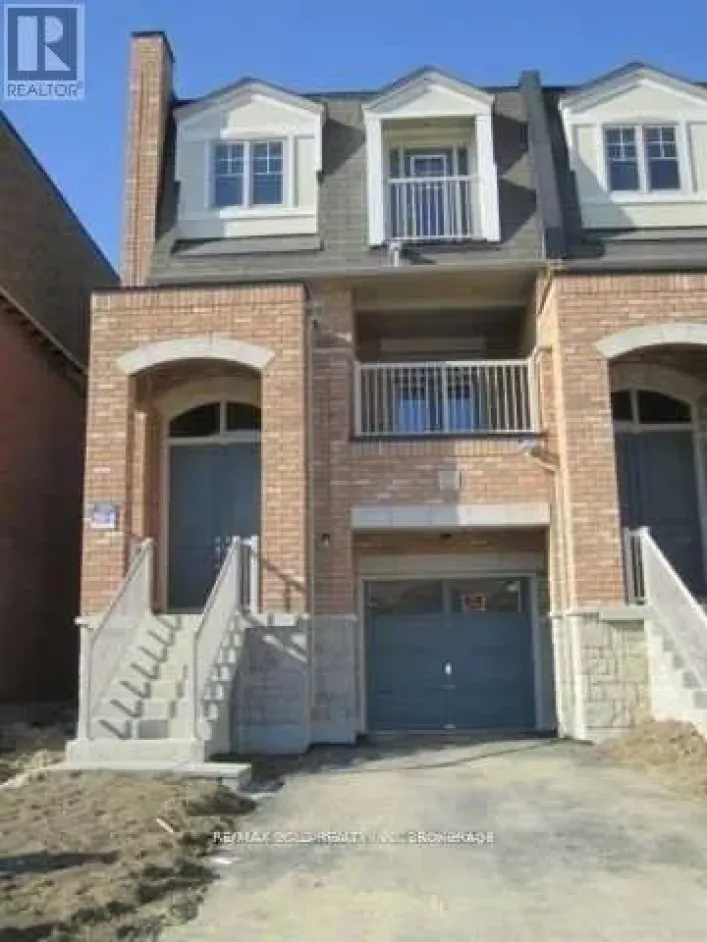Row / Townhouse for sale: 137 INSPIRE BOULEVARD, Brampton