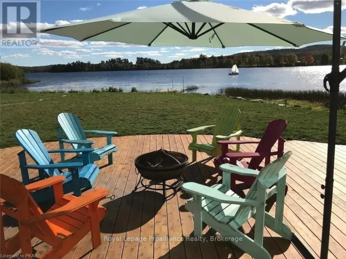 137 LAKESHORE DRIVE, Madawaska Valley