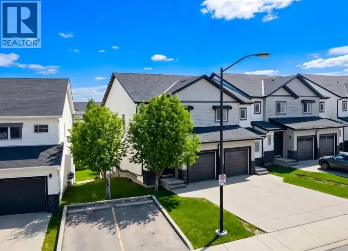 137 Pantego Lane NW, Calgary
