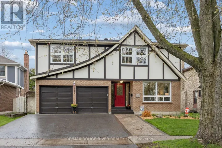 137 PRINGLE DRIVE, Whitby