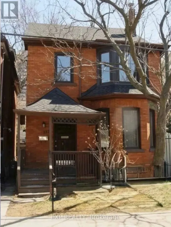137 QUEEN STREET S, Hamilton