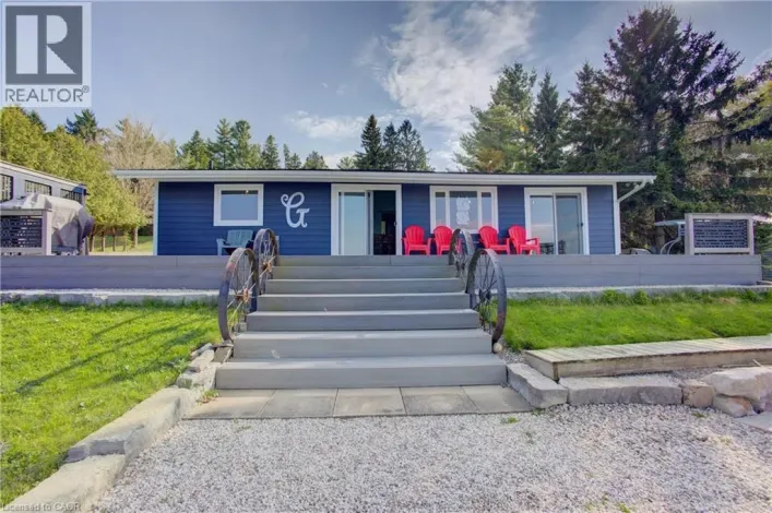 137 ROAD 100, Conestogo Lake