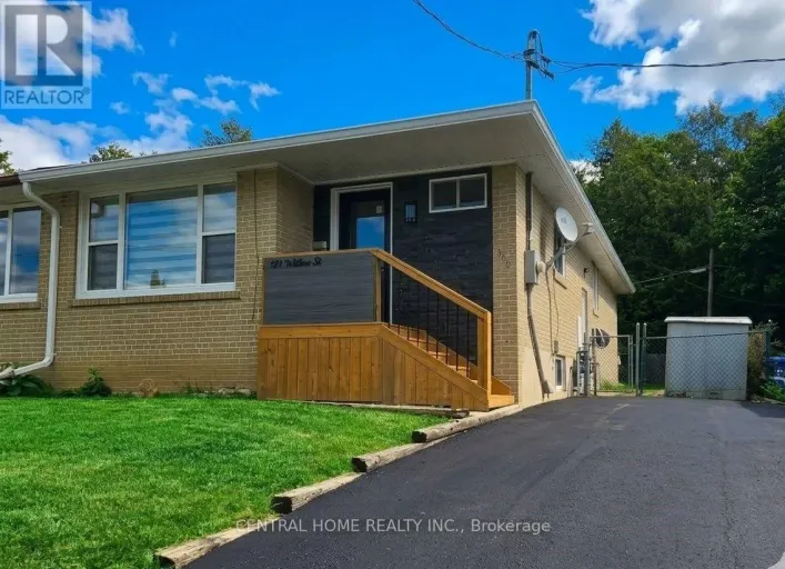 137 WILLOW LANE, Newmarket