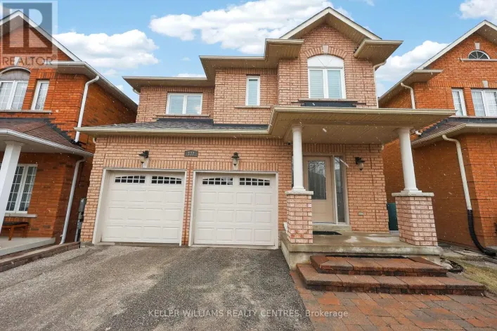 137 WOODBURY CRESCENT, Newmarket