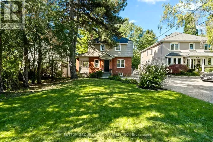 House for sale: 1372 ISLINGTON AVENUE, Toronto