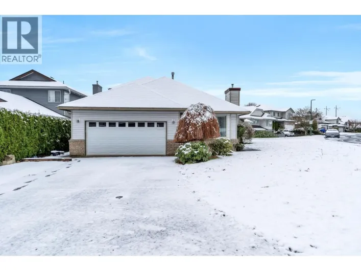 1372 OXFORD STREET, Coquitlam