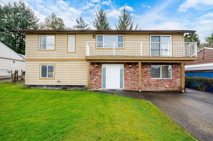 13728 112 AVENUE, Surrey