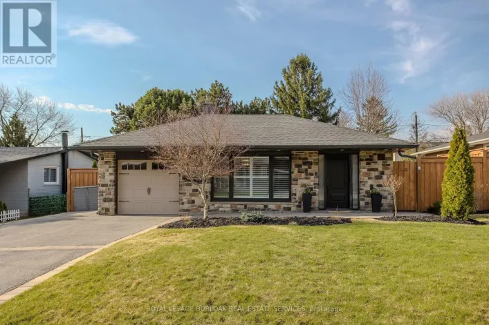 1375 LANGDALE CRESCENT, Oakville